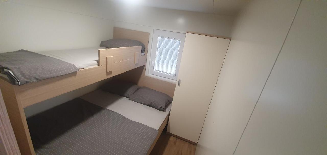 Zen Murter Mobil Home Betina  Eksteriør bilde