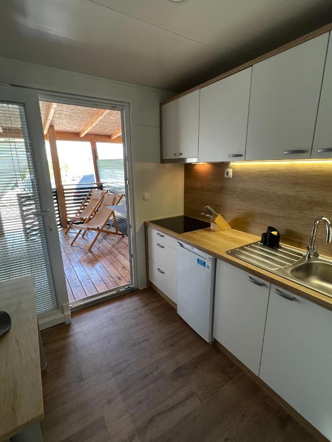 Zen Murter Mobil Home Betina  Eksteriør bilde