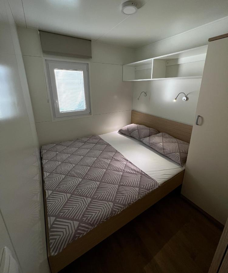 Zen Murter Mobil Home Betina  Eksteriør bilde